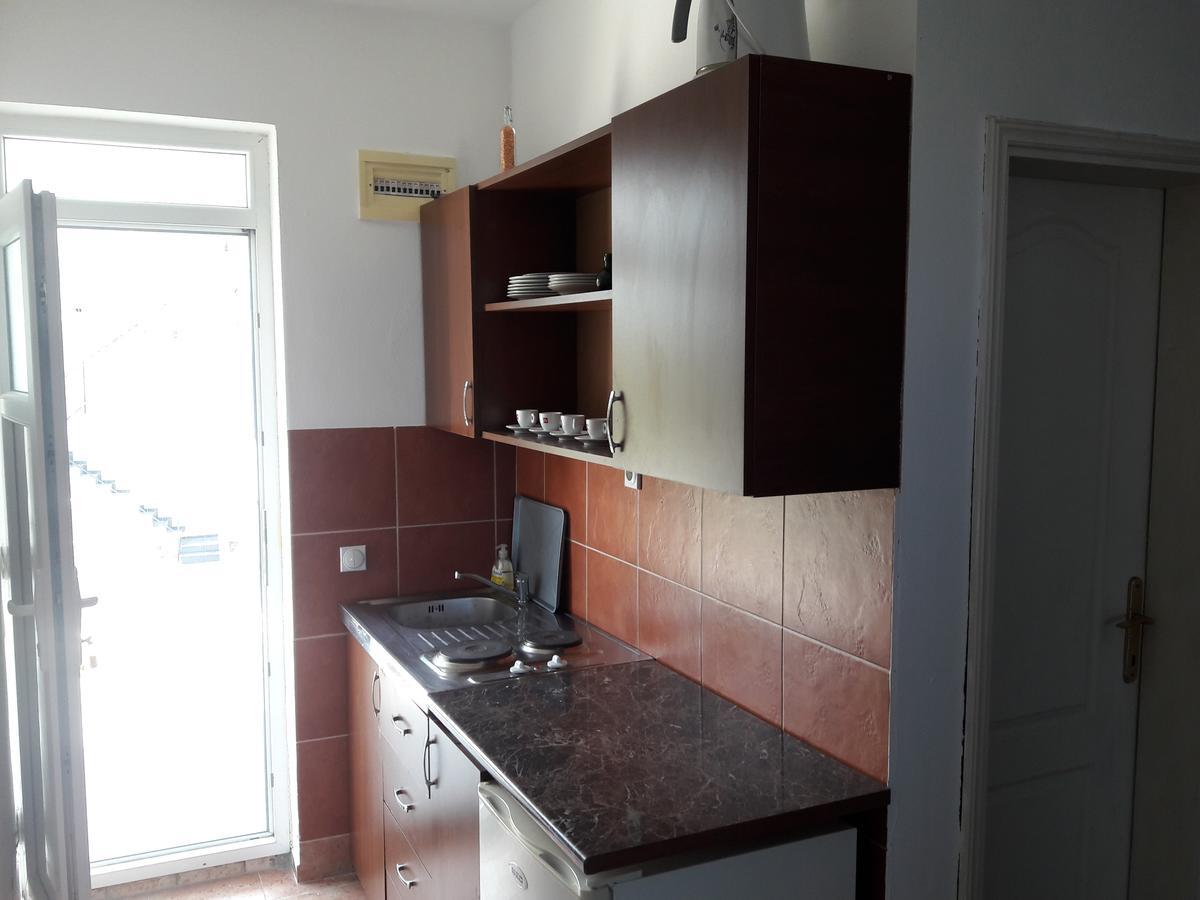 Apartments Vila Kurtagic Dobra Voda Eksteriør billede